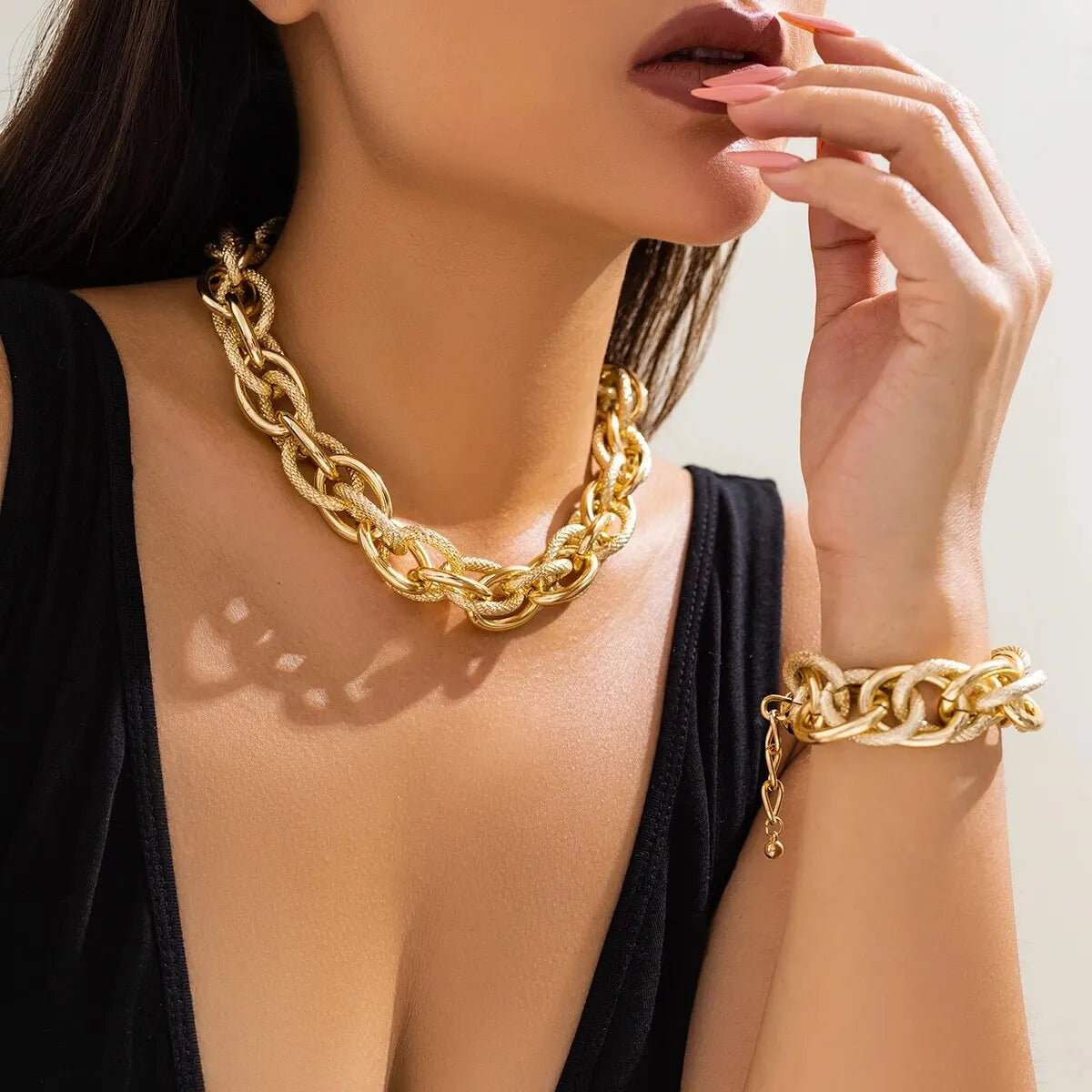 Ideal for gifting or styling