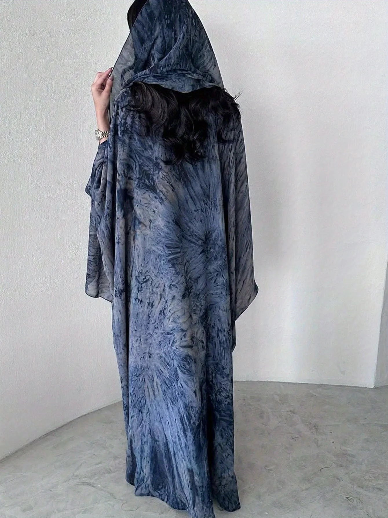 Tie-Dye Open Front Maxi Caftan – Flowing Sleeves & Effortless Style