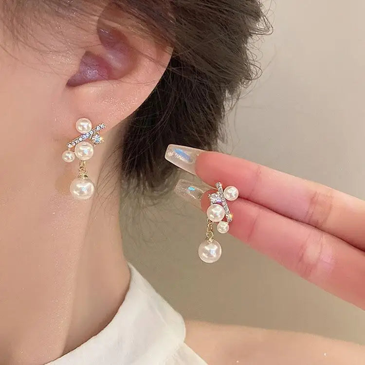 Elegant Butterfly Tassel Earrings – 925 Silver Sparkle