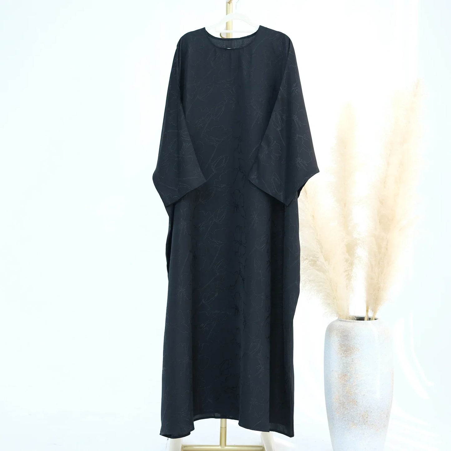 Luxury Muslim Outfit – Ramadan & Eid Kaftan Dress Set