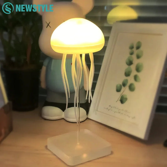 Jellyfish LED Night Light – USB Rechargeable, RGB Color-Changing, Foldable Tentacle Lamp with Polished Base