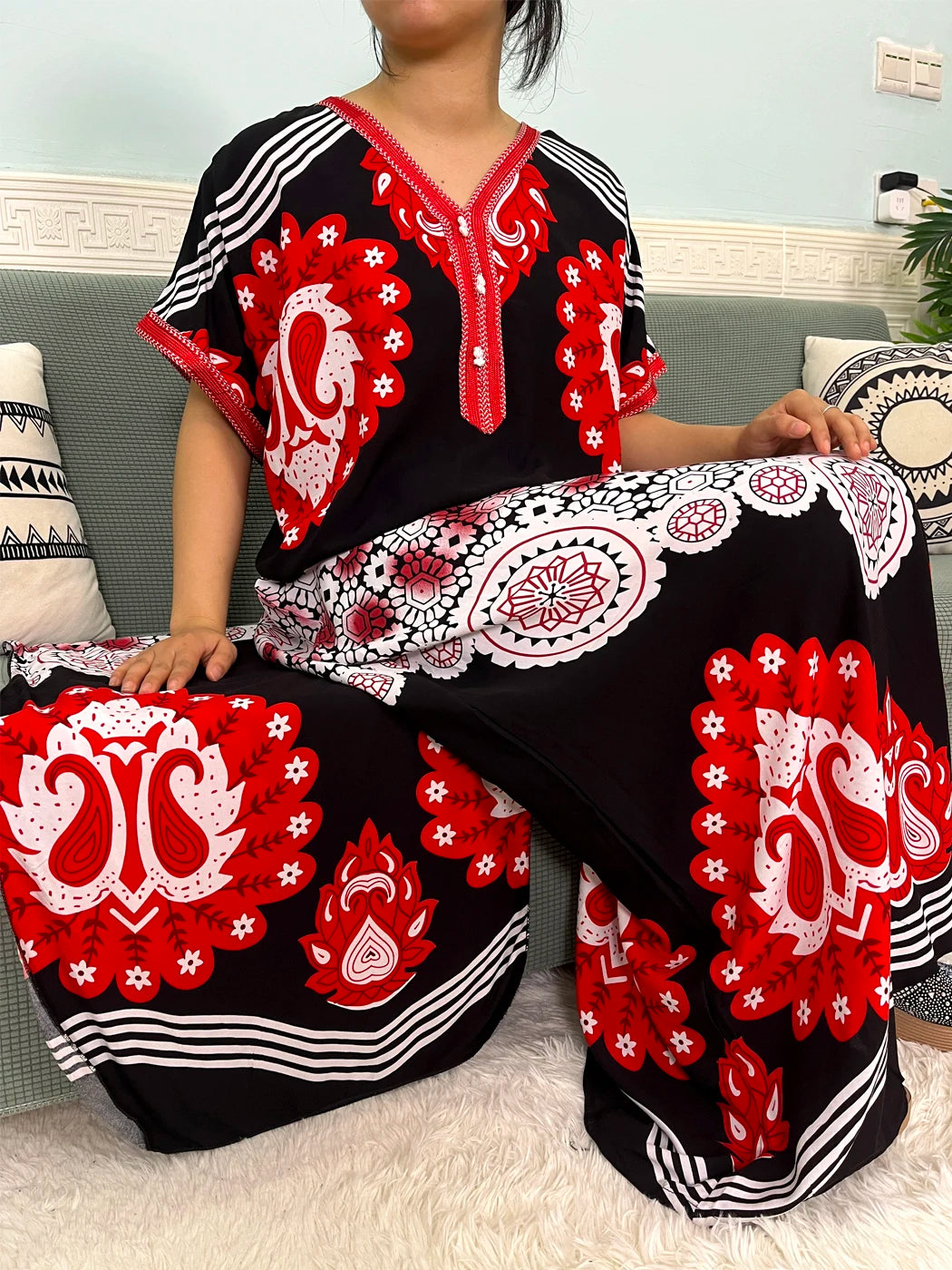 🌸 2024 Cotton Printed Caftan with Headscarf – Elegant & Effortless