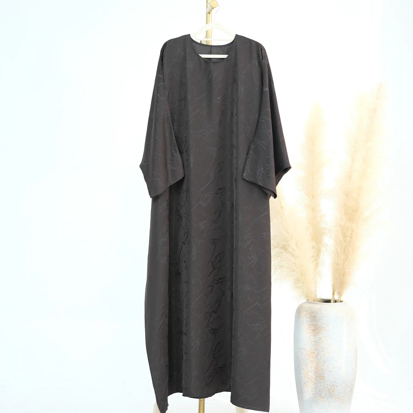 Luxury Muslim Outfit – Ramadan & Eid Kaftan Dress Set