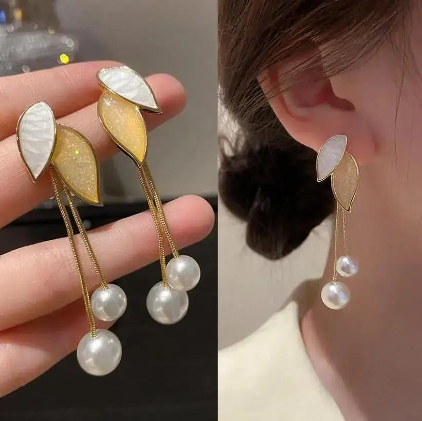 Elegant Butterfly Tassel Earrings – 925 Silver Sparkle
