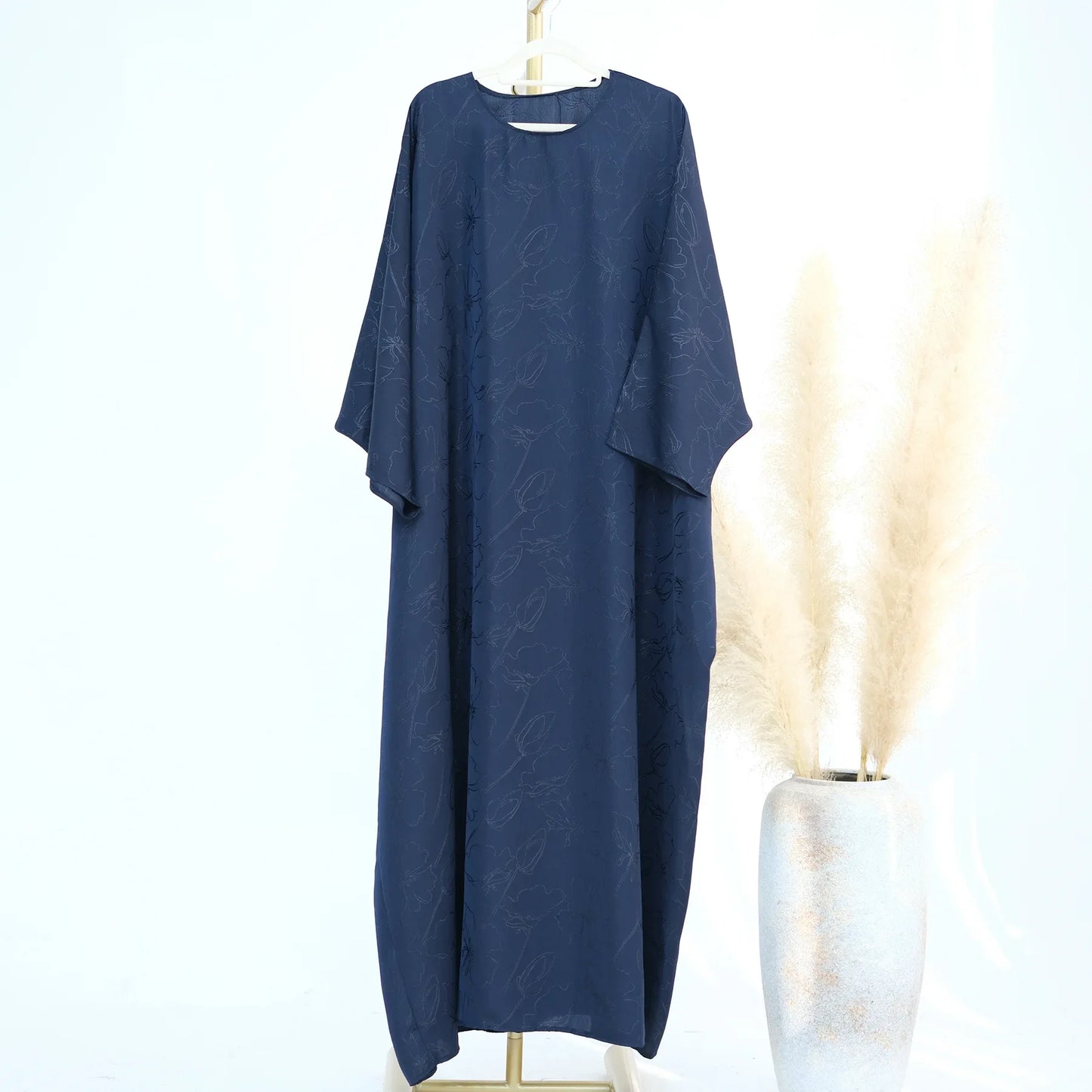 Luxury Muslim Outfit – Ramadan & Eid Kaftan Dress Set
