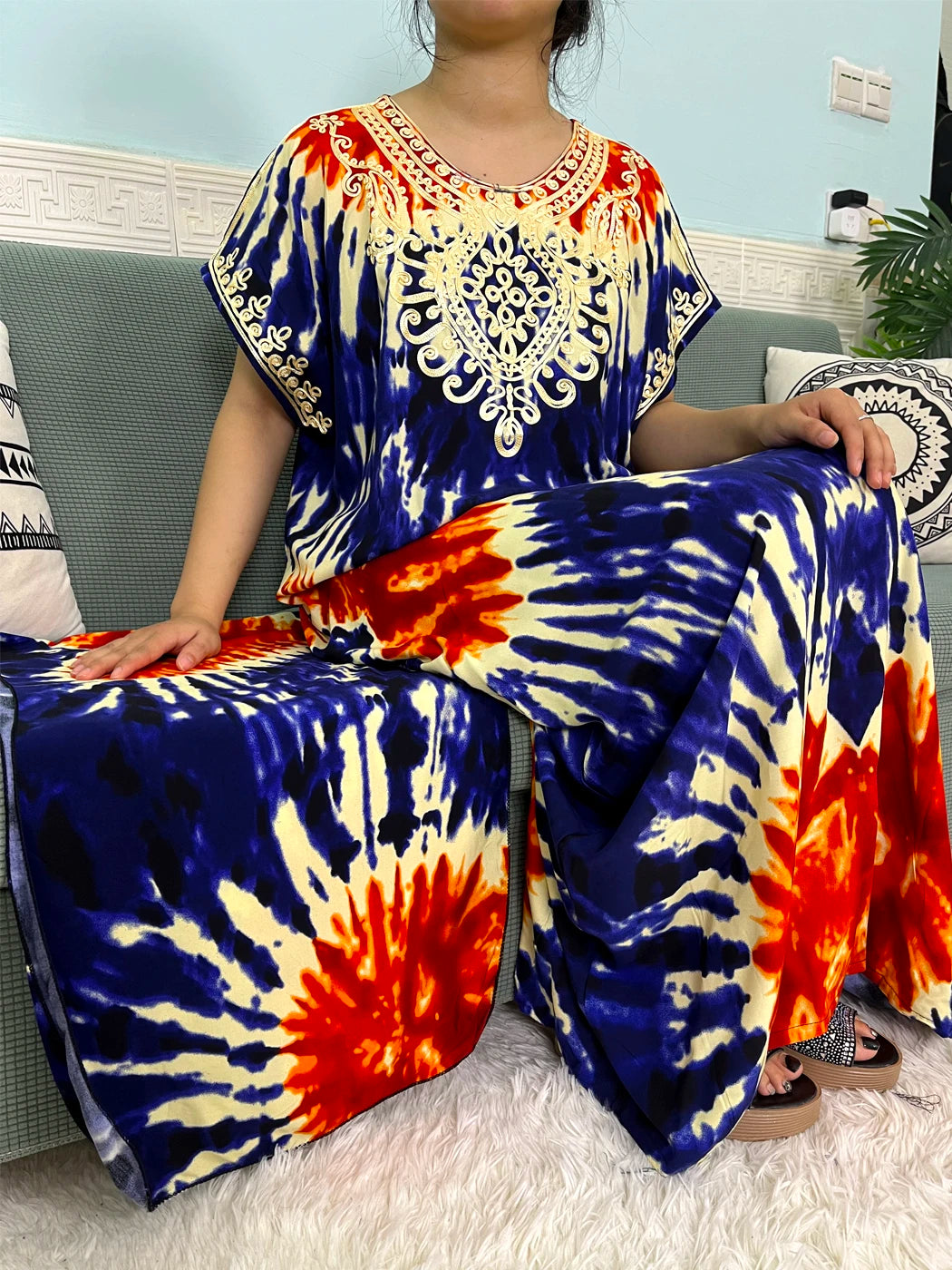 🌸 2024 Cotton Printed Caftan with Headscarf – Elegant & Effortless