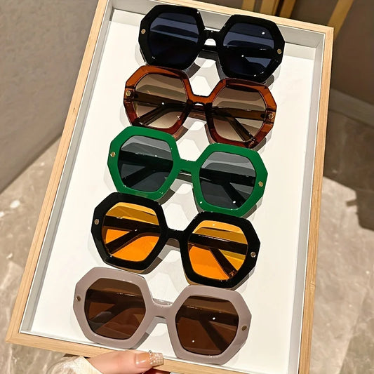 FacetGlow Eyewear