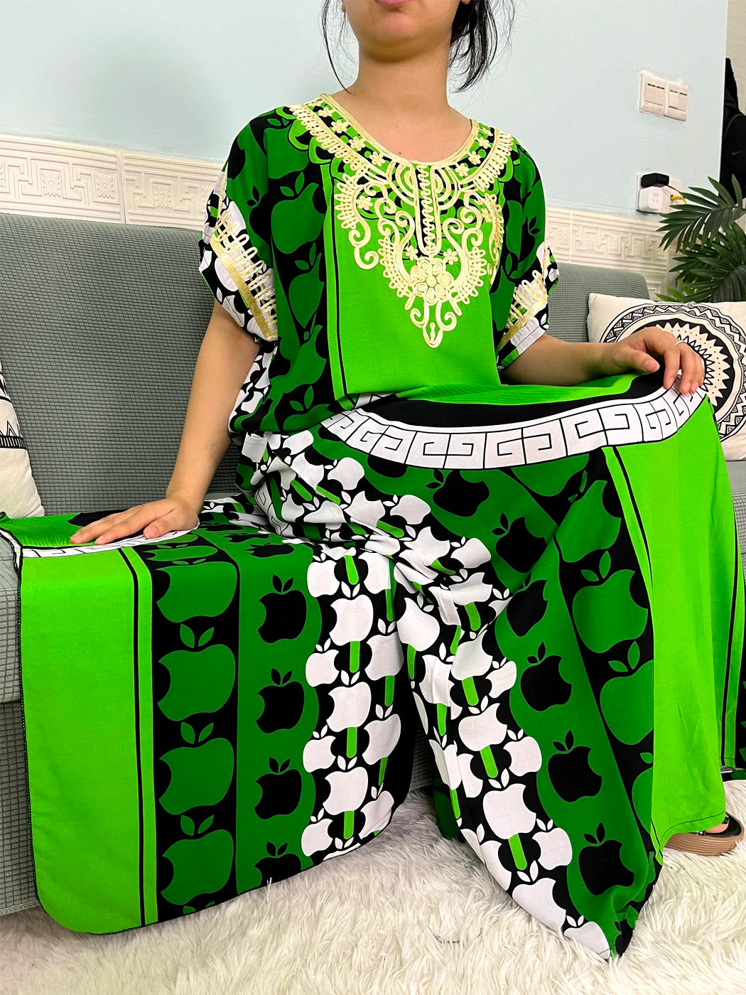 🌸 2024 Cotton Printed Caftan with Headscarf – Elegant & Effortless