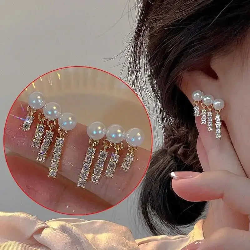 Elegant Butterfly Tassel Earrings – 925 Silver Sparkle