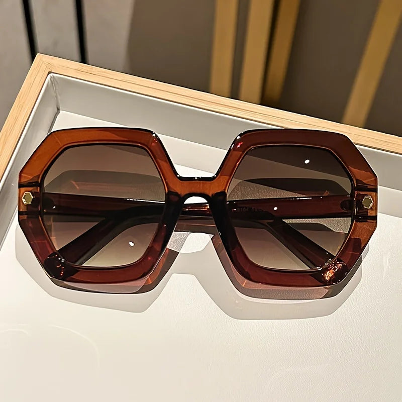 FacetGlow Eyewear